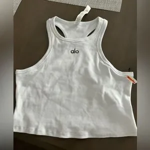 alo ヨガウェア COVER TANK XS 2枚セット Alo Yoga Cover Cropped Tank Top | Smart Closet